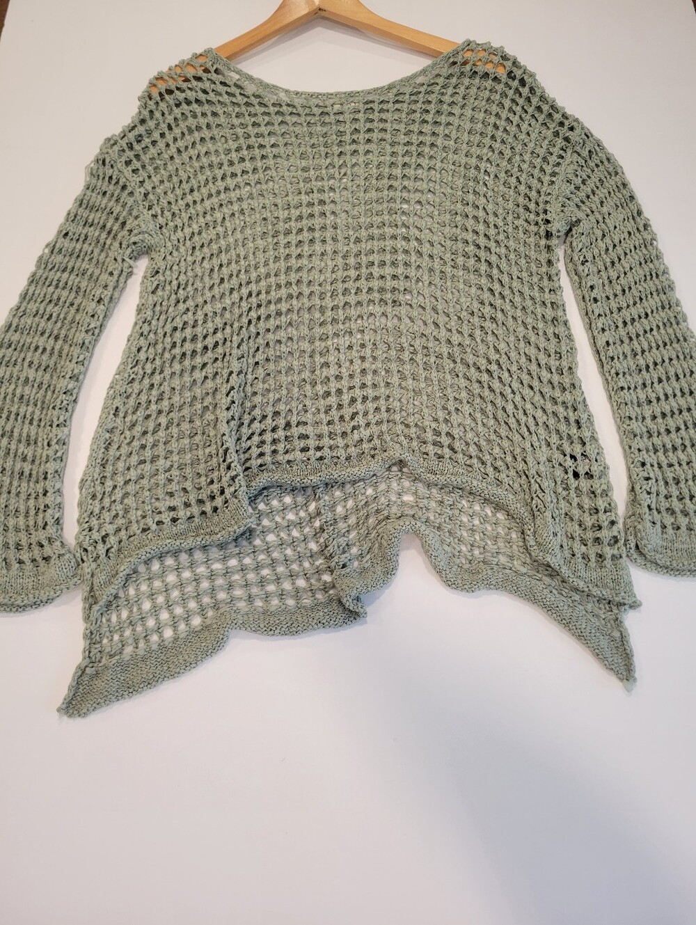 POL Clothing Boho Open-Knit Sage Green Oversized Top Boat Neck Bell Sleeves Sz L